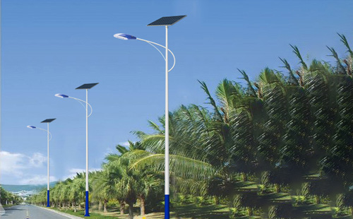 快速解决察雅太阳能路灯不亮问题：全面检修指南