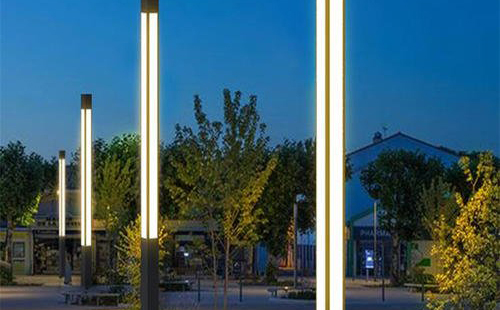 太阳能察雅景观灯定制常见问题与解决方案