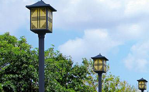 察雅庭院灯安装间距与布灯设计全解析